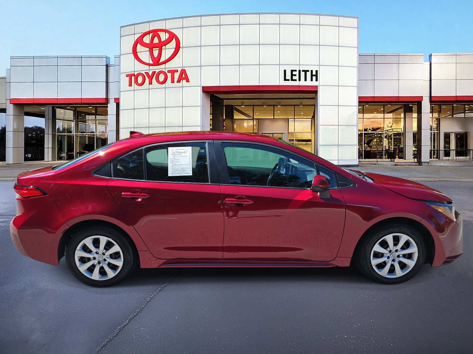2024 Toyota Corolla LE photo 4