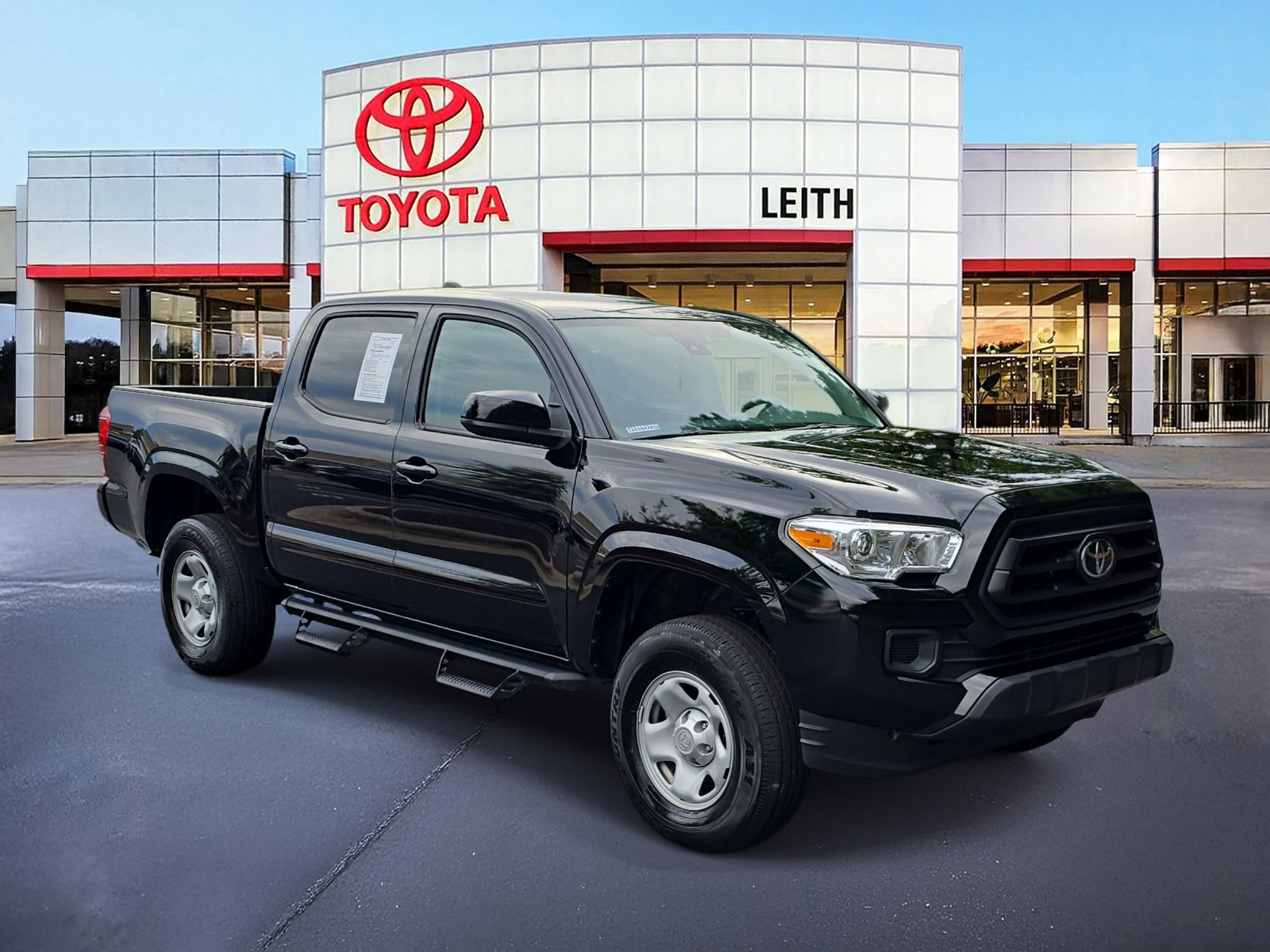 2023 Toyota Tacoma SR V6 photo 3