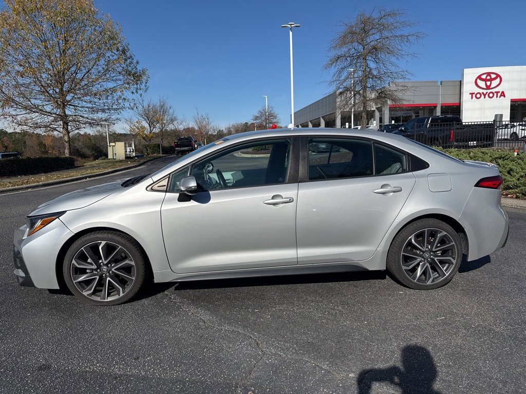 2020 Toyota Corolla SE photo 2