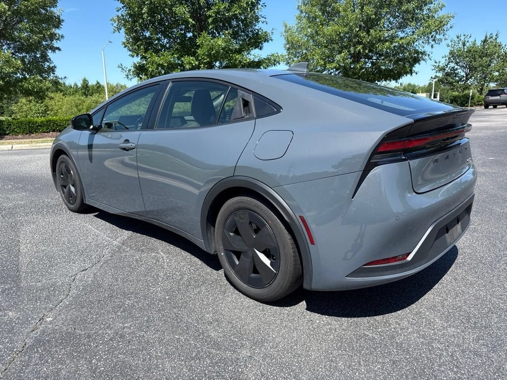 Used 2024 Toyota Prius LE Hatchback