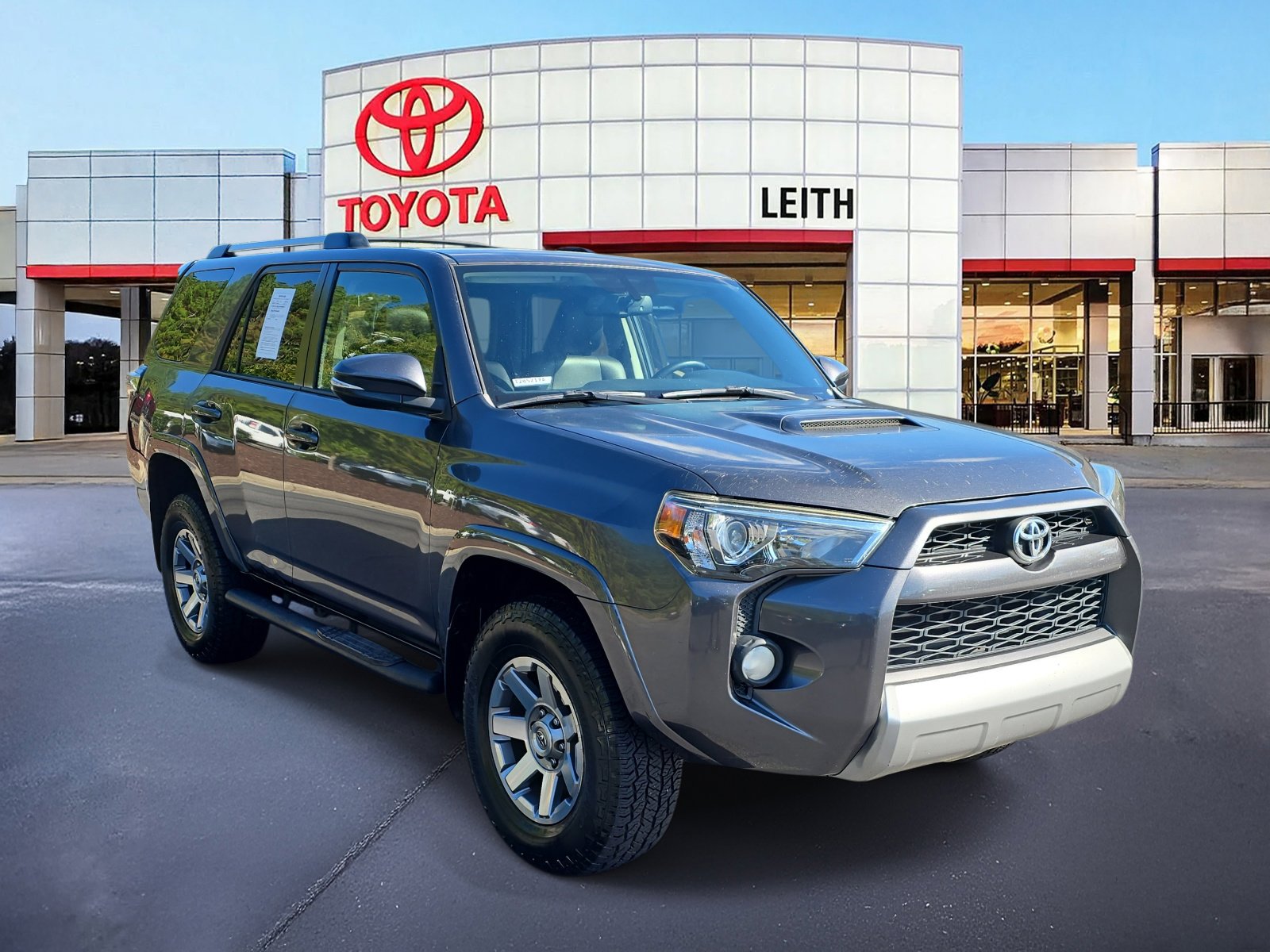 2016 Toyota 4Runner Trail Premium photo 2