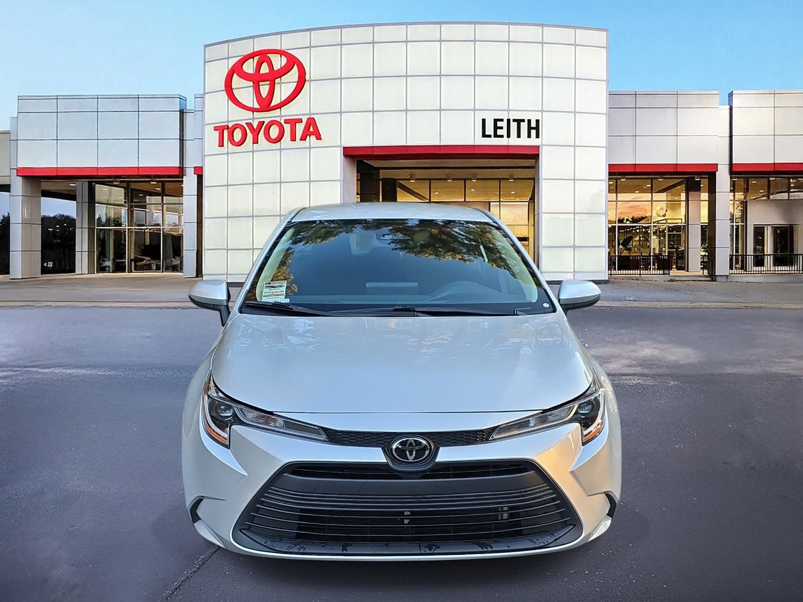 Used 2023 Toyota Corolla LE with VIN 5YFB4MDE0PP030920 for sale in Northfield, Minnesota