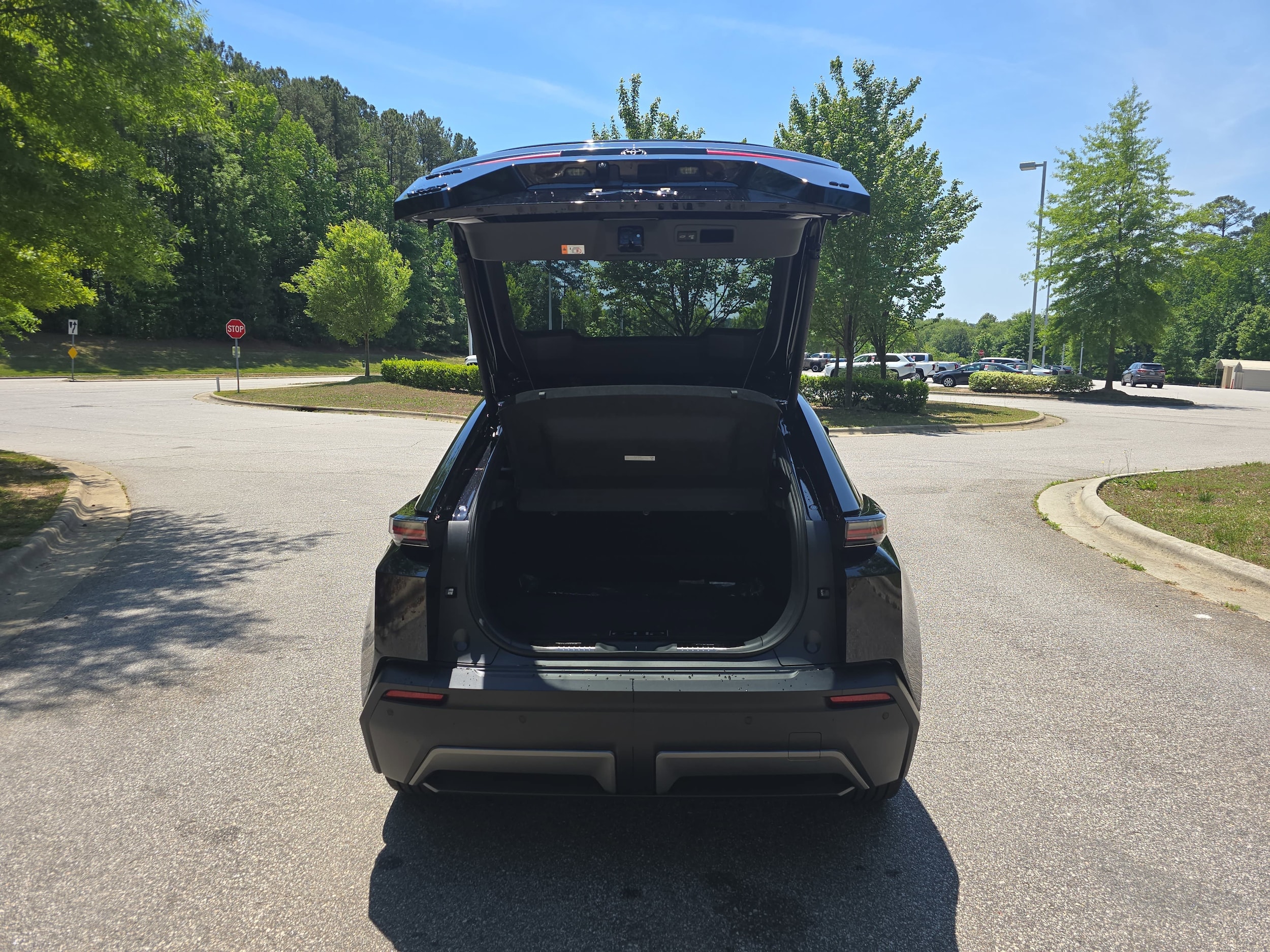 2026 Toyota C-HR SE - Photo 13
