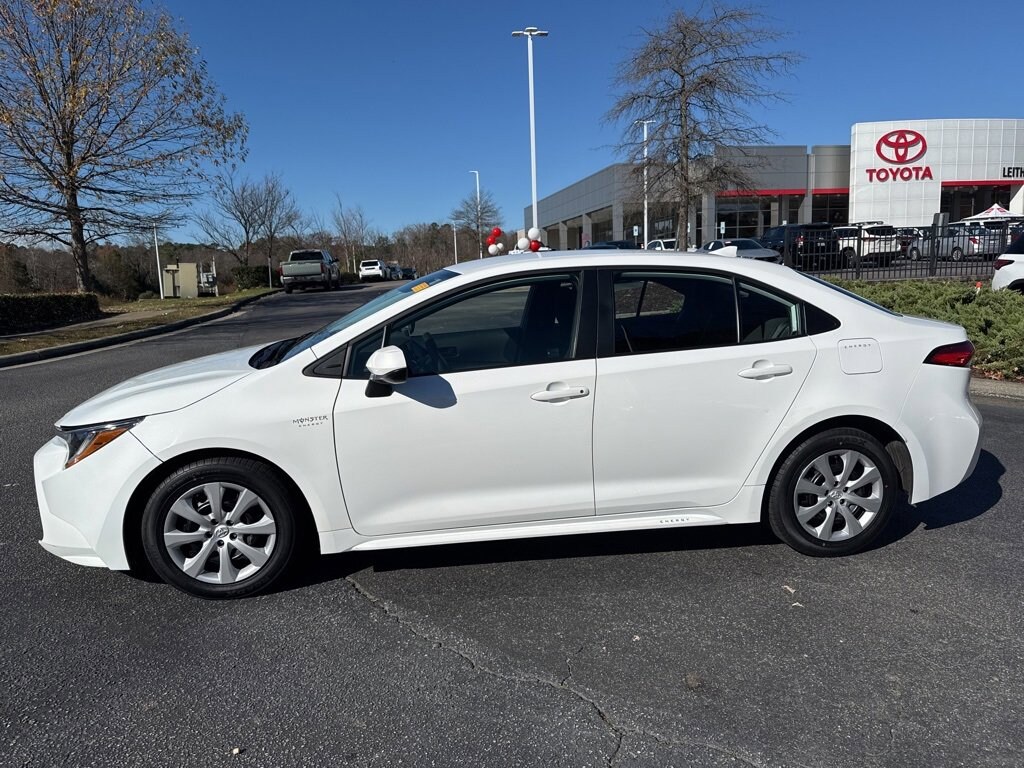 Used 2024 Toyota Corolla LE Sedan