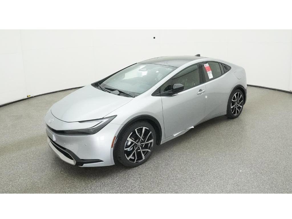 2026 Toyota Prius XSE's photo