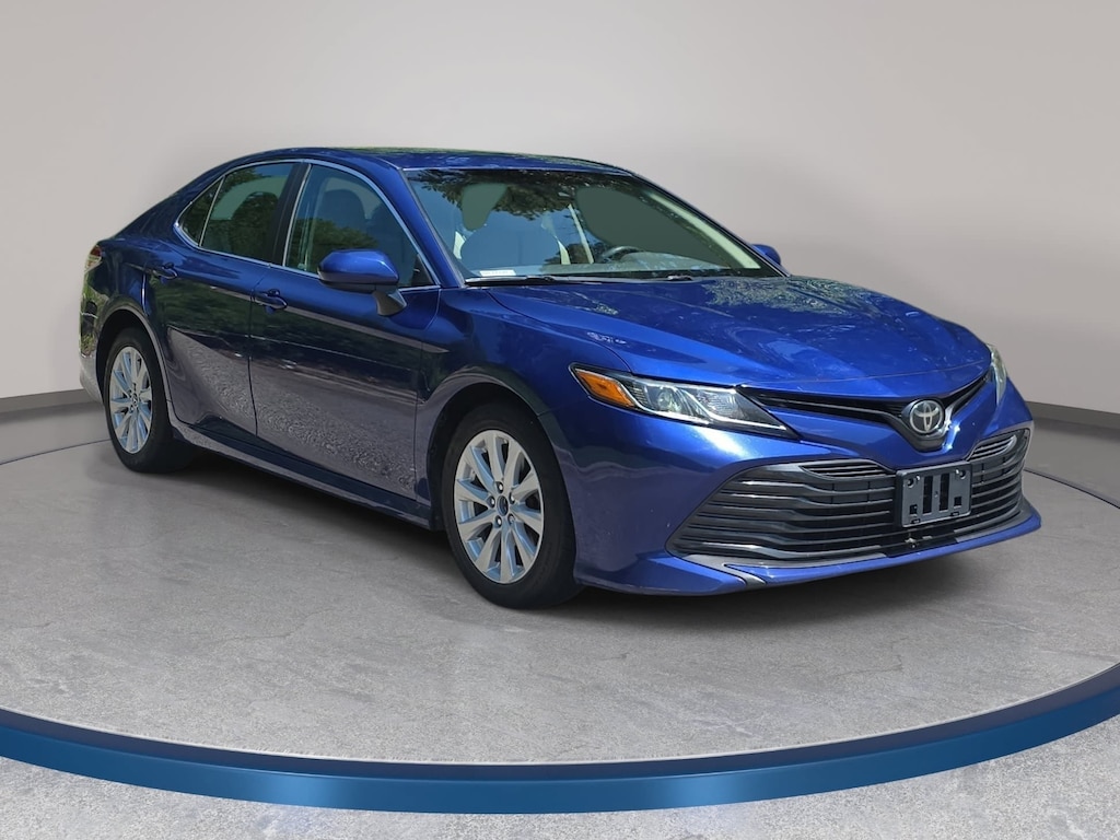 Used 2018 Toyota Camry LE Sedan