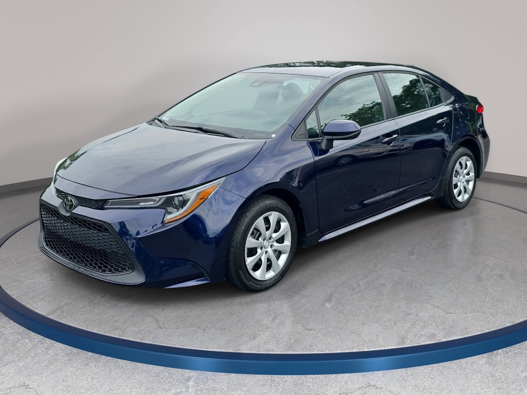 Used 2022 Toyota Corolla LE Sedan