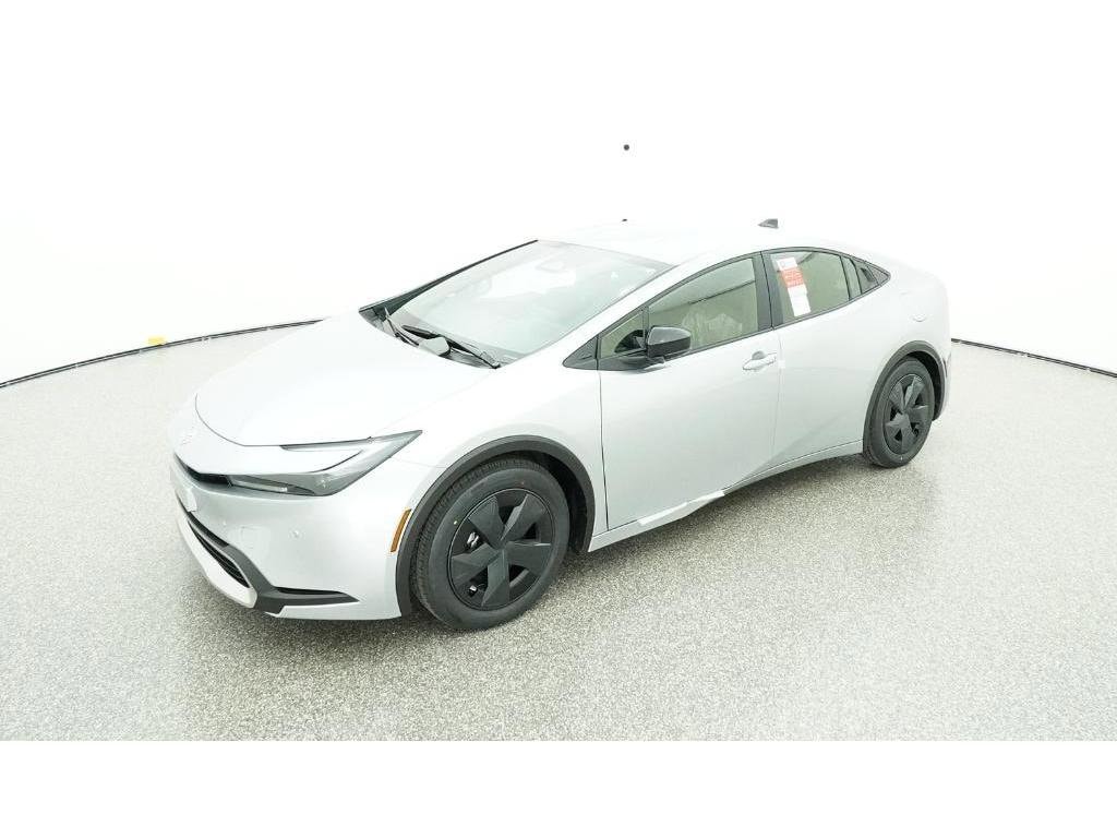 2026 Toyota Prius SE's photo