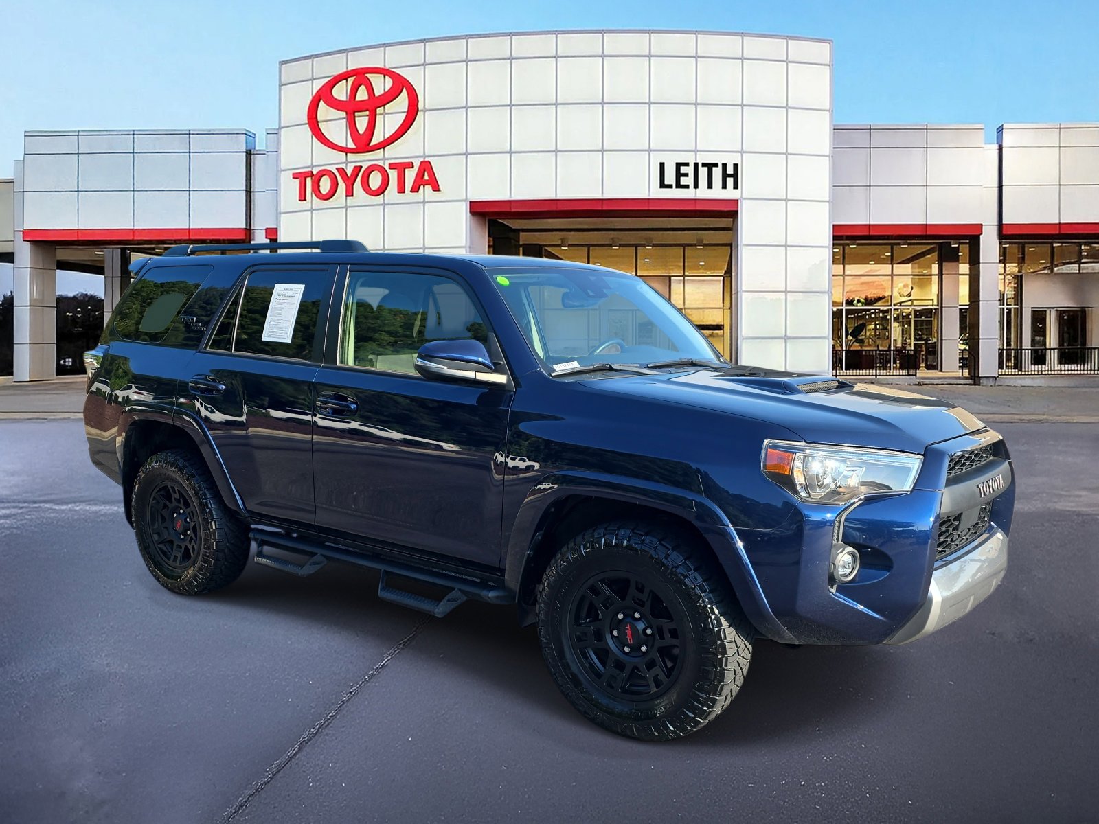 2022 Toyota 4Runner TRD Premium photo 3