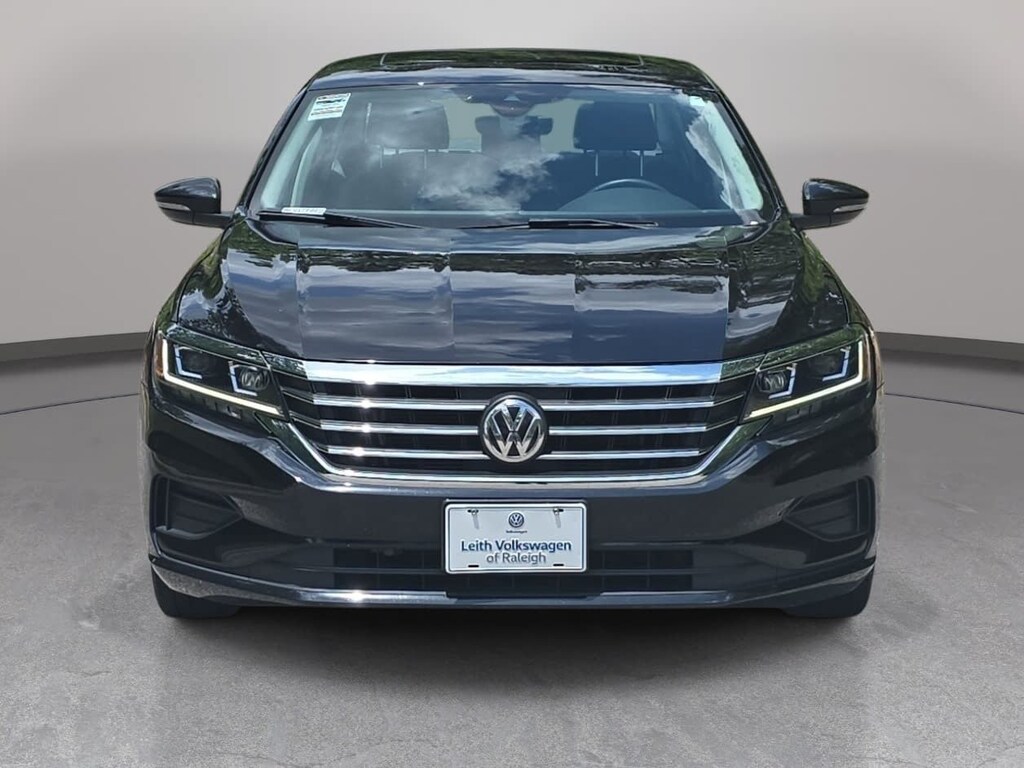 Used 2021 Volkswagen Passat 2.0T SE Sedan