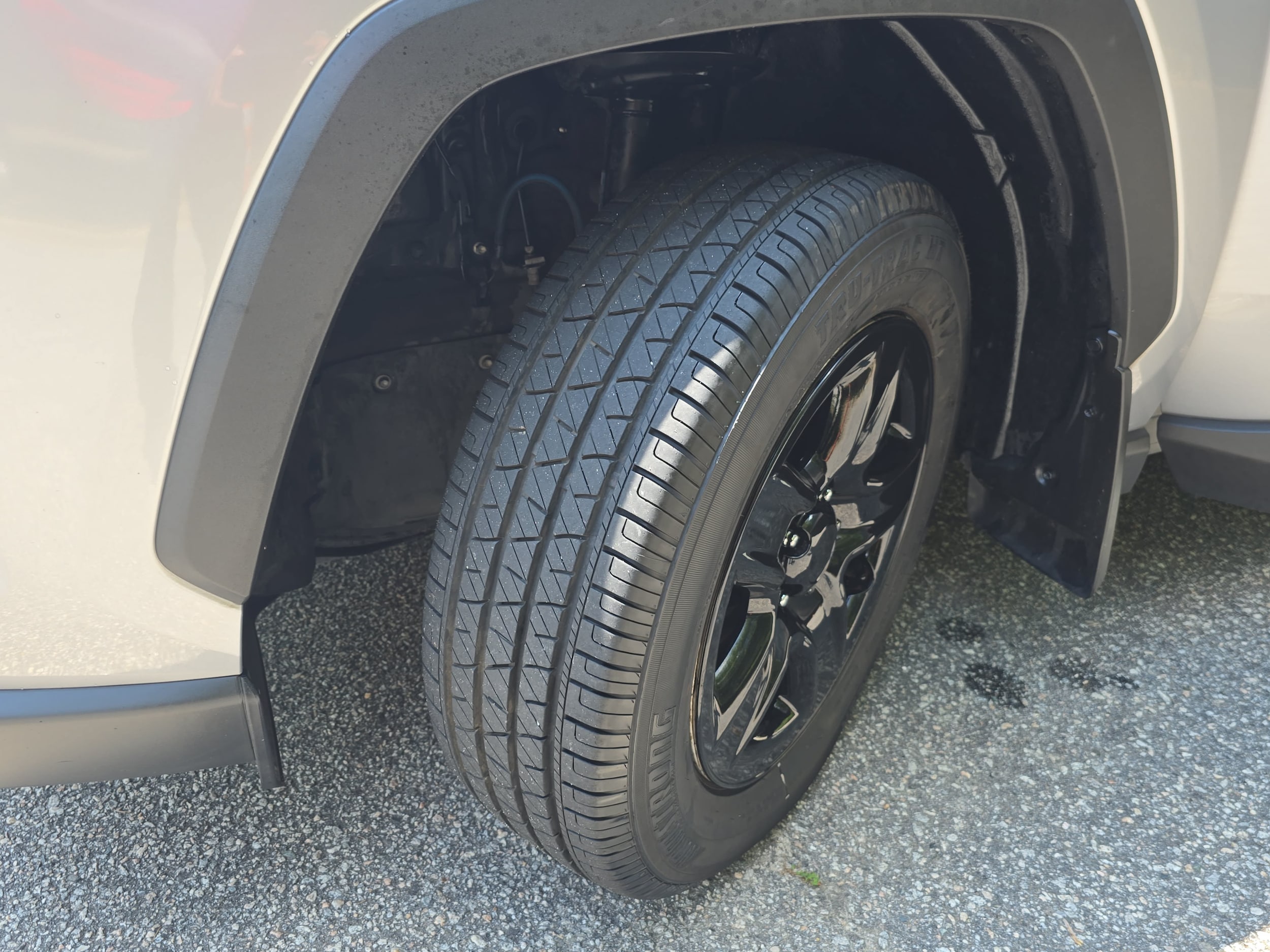 2019 Toyota RAV4 Limited - Photo 32