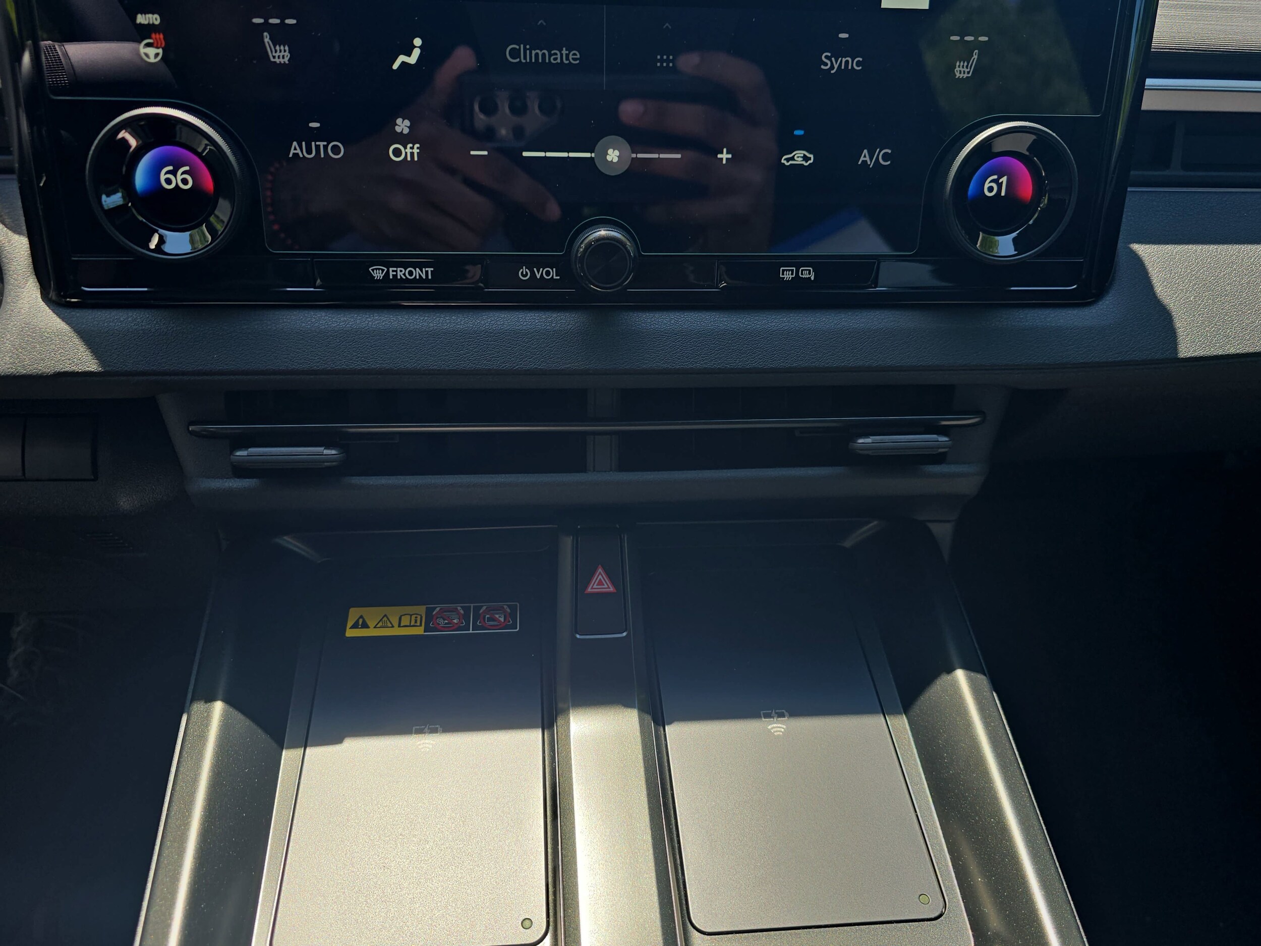 2026 Toyota C-HR SE - Photo 23