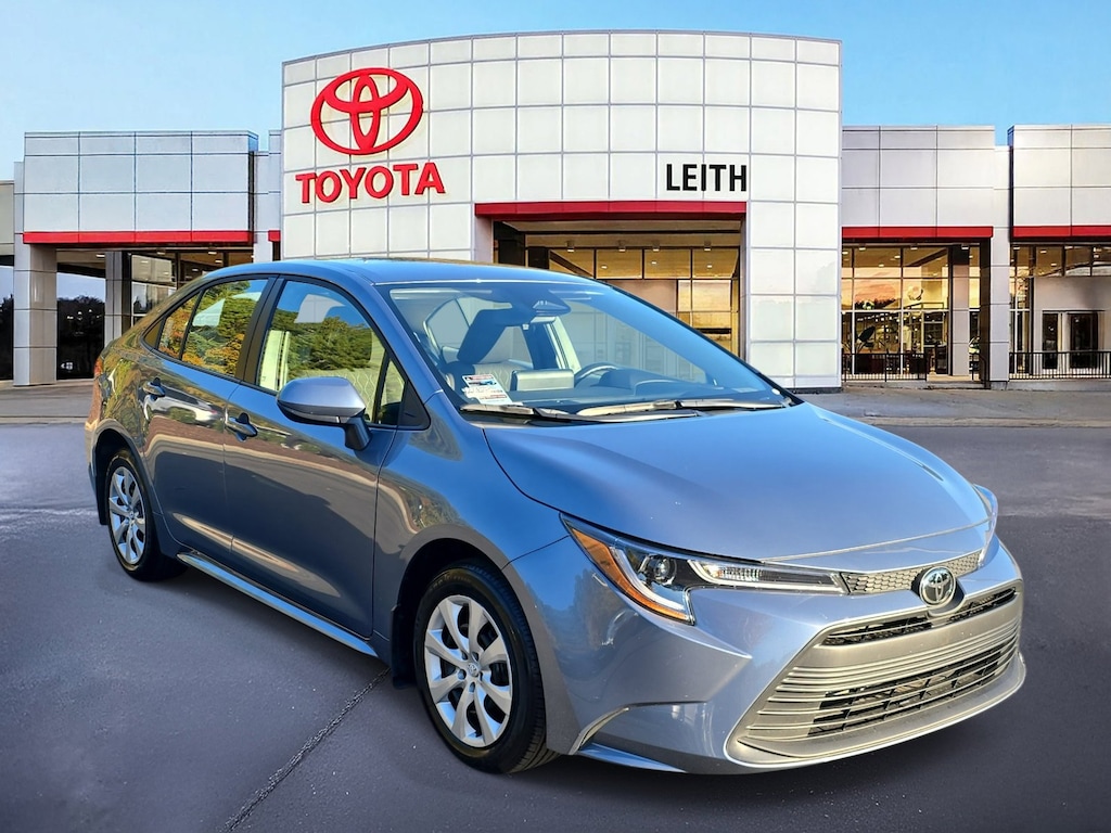 Used 2025 Toyota Corolla LE Sedan