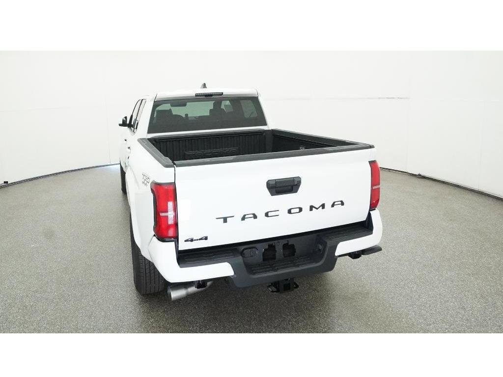 2025 Toyota Tacoma TRD Sport - Photo 7