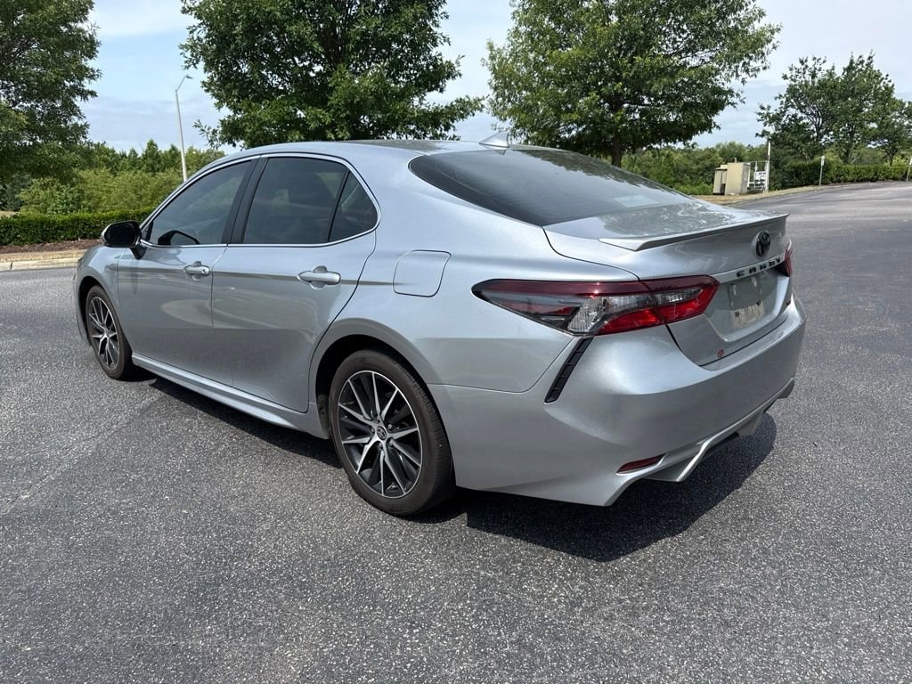 Used 2024 Toyota Camry SE Sedan