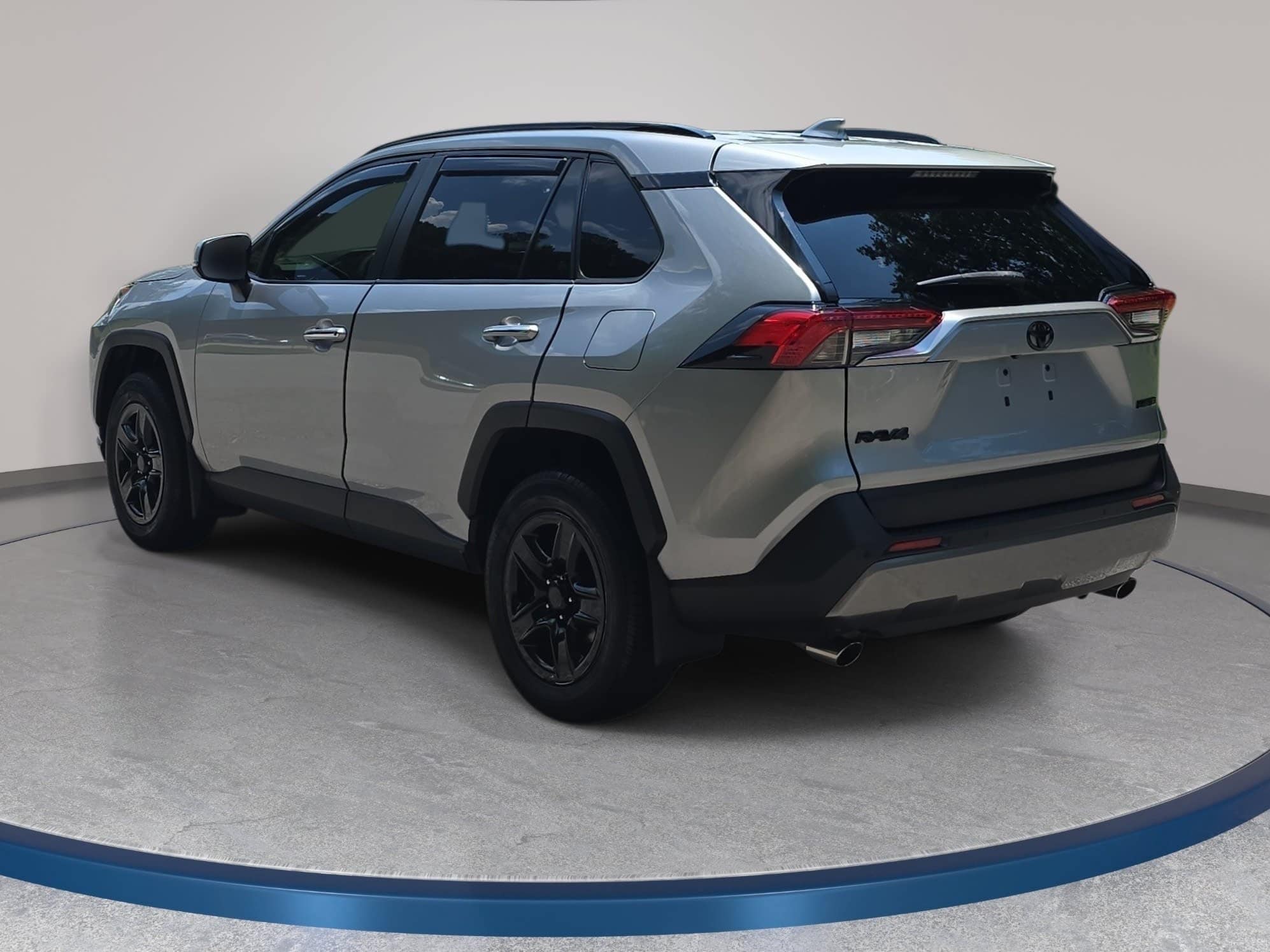 2019 Toyota RAV4 Limited - Photo 7