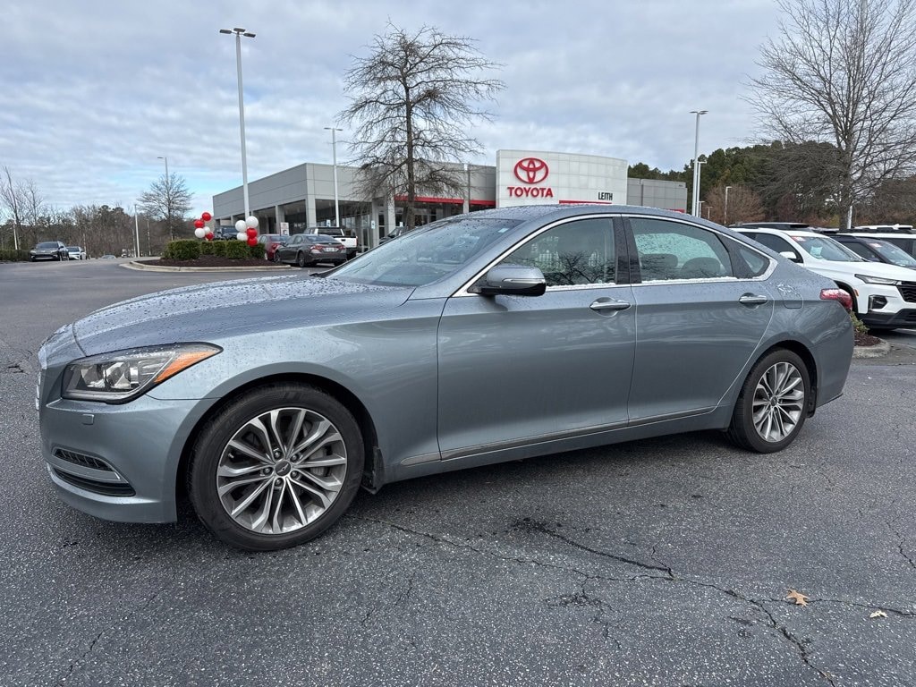 Used 2016 Hyundai Genesis 3.8 (A8) Sedan