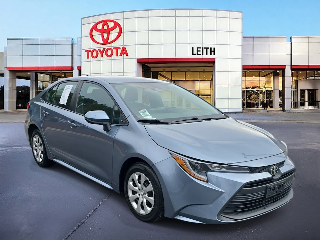 Used 2023 Toyota Corolla LE Sedan