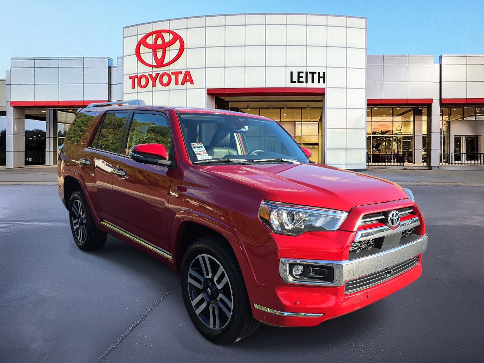 2022 Toyota 4Runner Limited photo 2