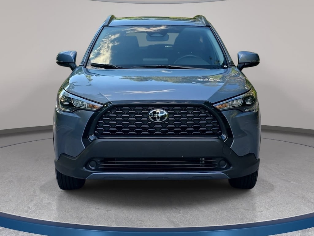 Used 2024 Toyota Corolla Cross LE SUV