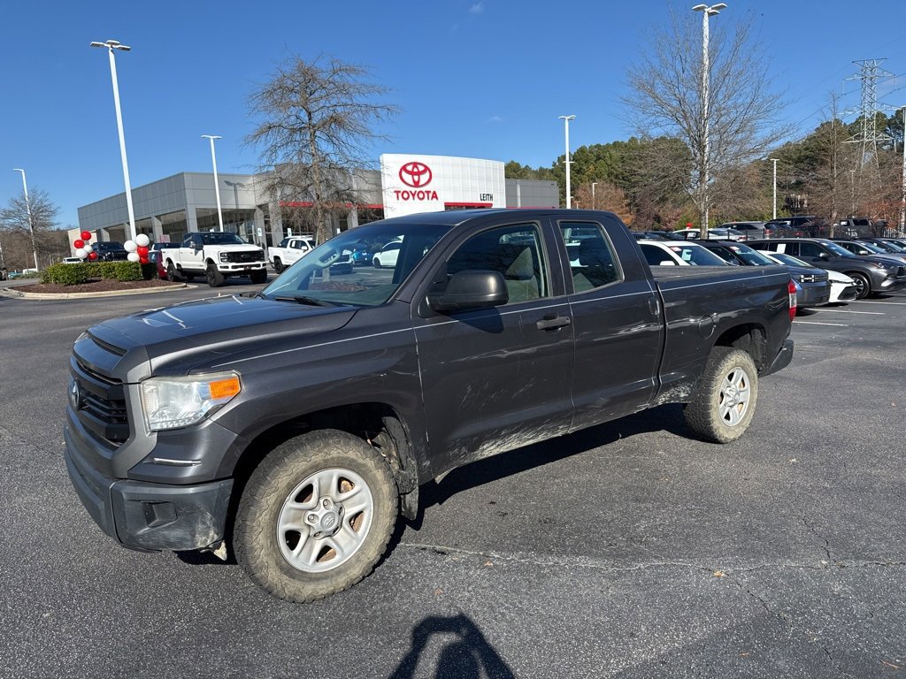 2015 Toyota Tundra SR5 Grade photo 2