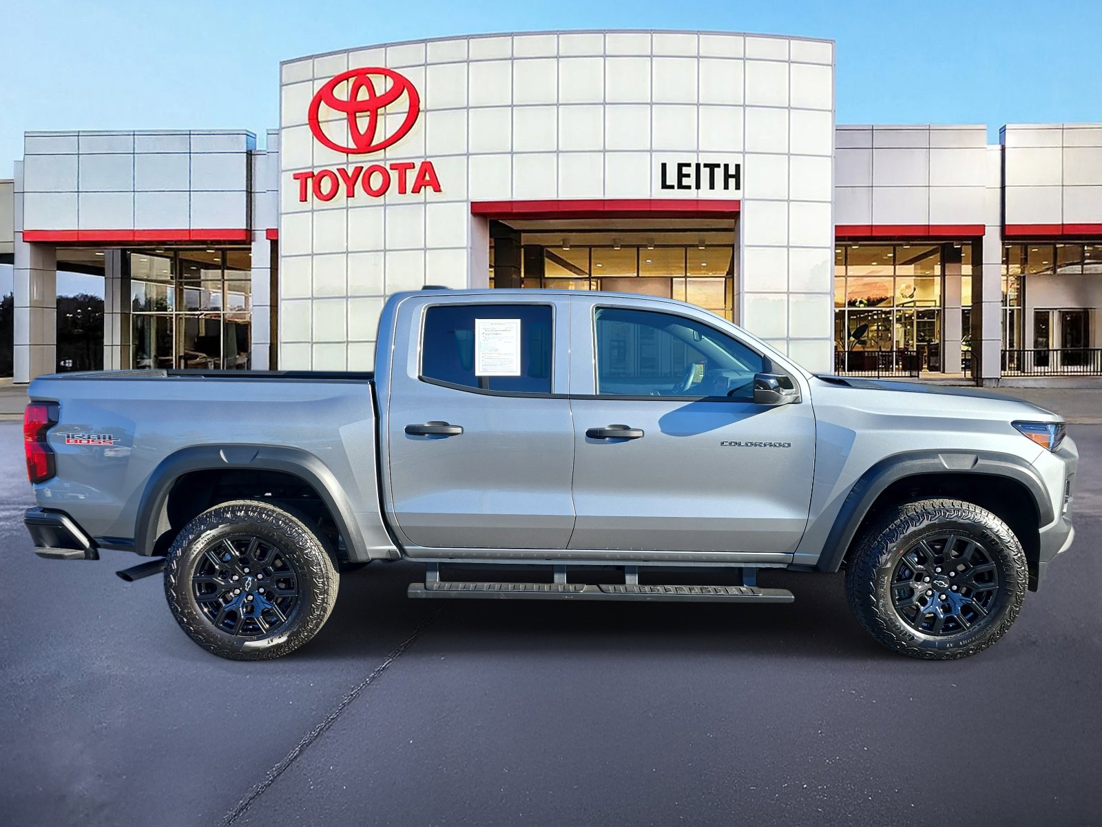 2026 Chevrolet Colorado Trail Boss photo 4