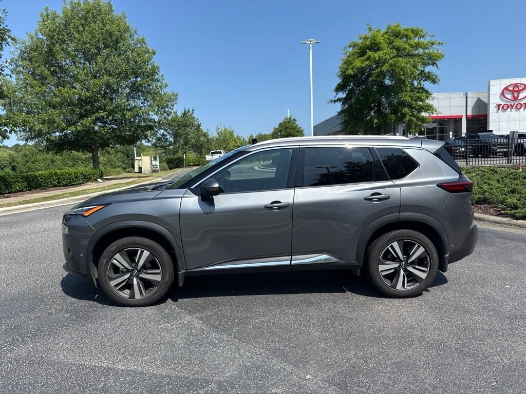 Used 2023 Nissan Rogue SL SUV