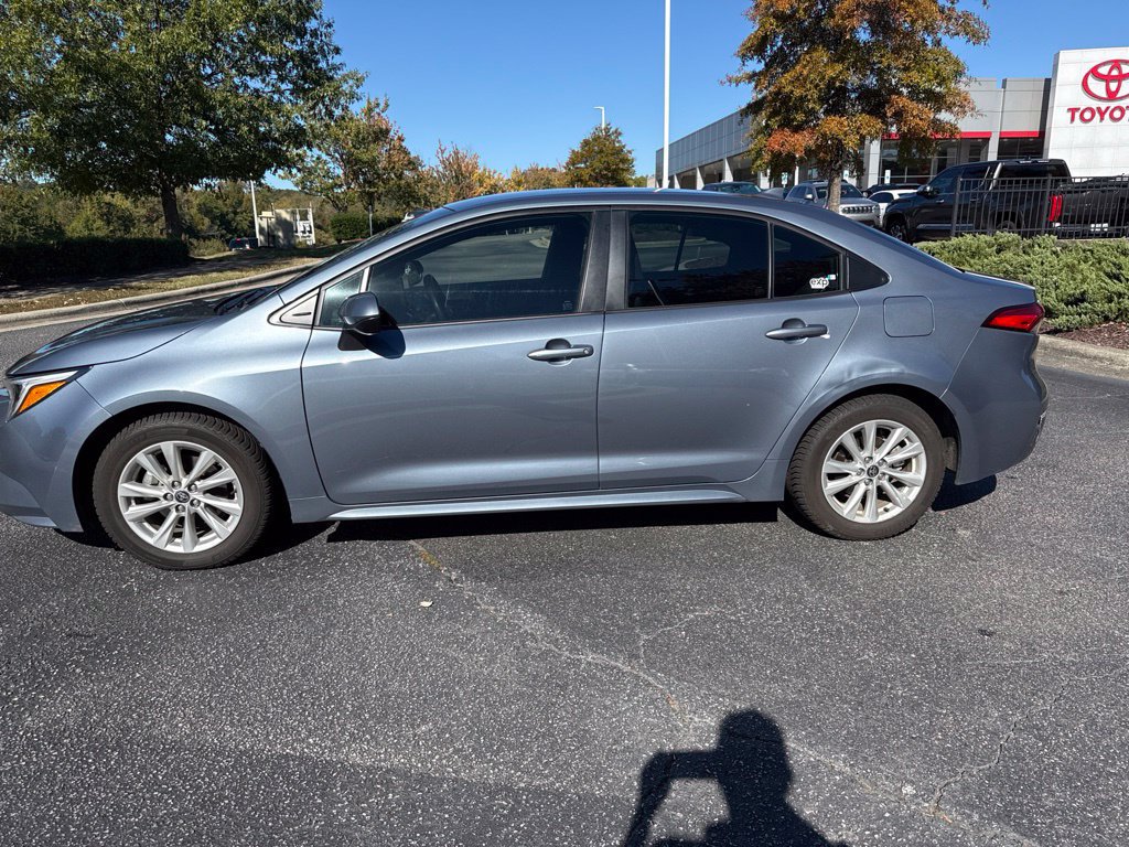 Used 2025 Toyota Corolla Hybrid LE Sedan
