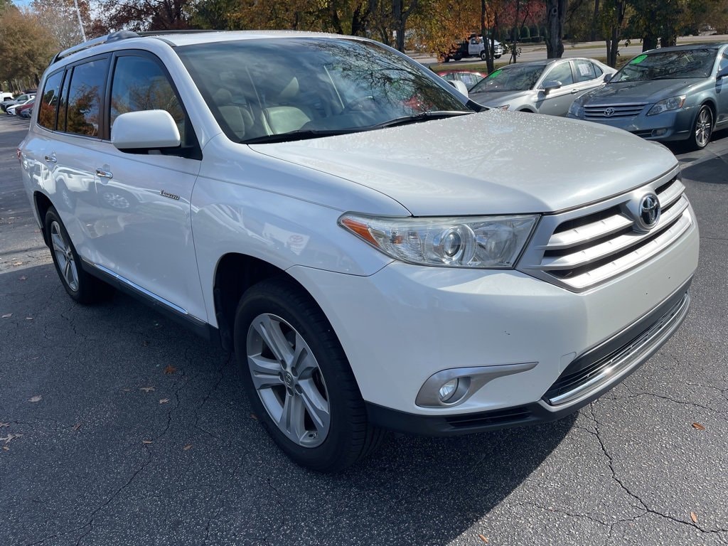 Used 2012 Toyota Highlander Limited V6 AWD SUV