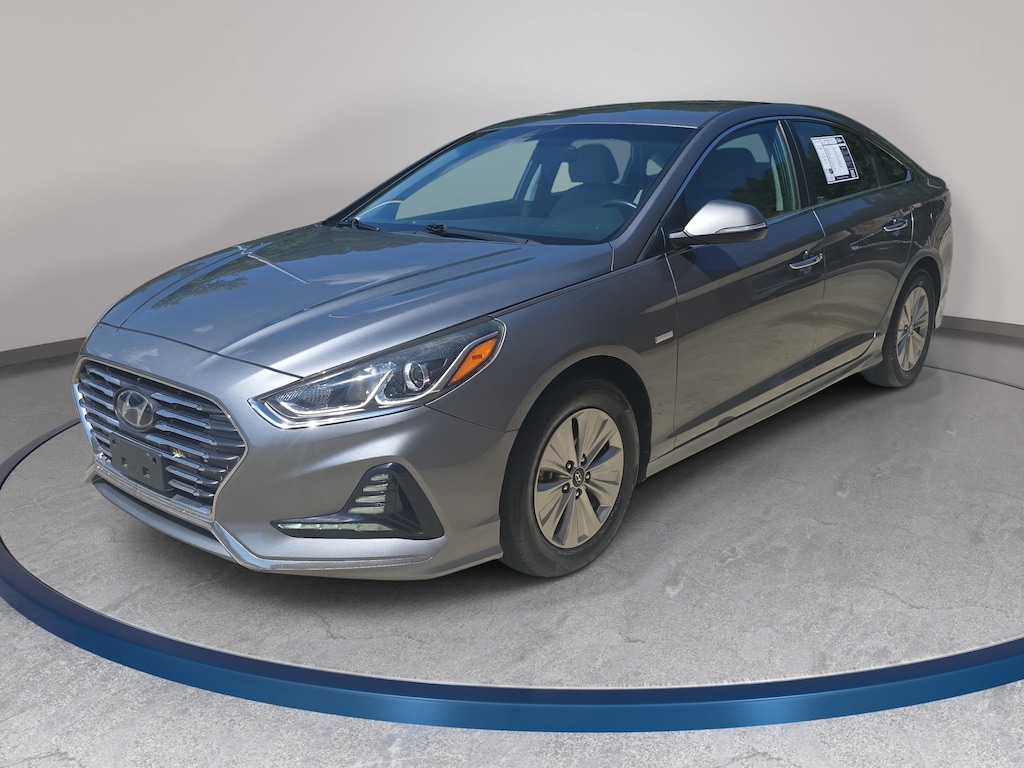 Used 2018 Hyundai Sonata Hybrid SE Sedan