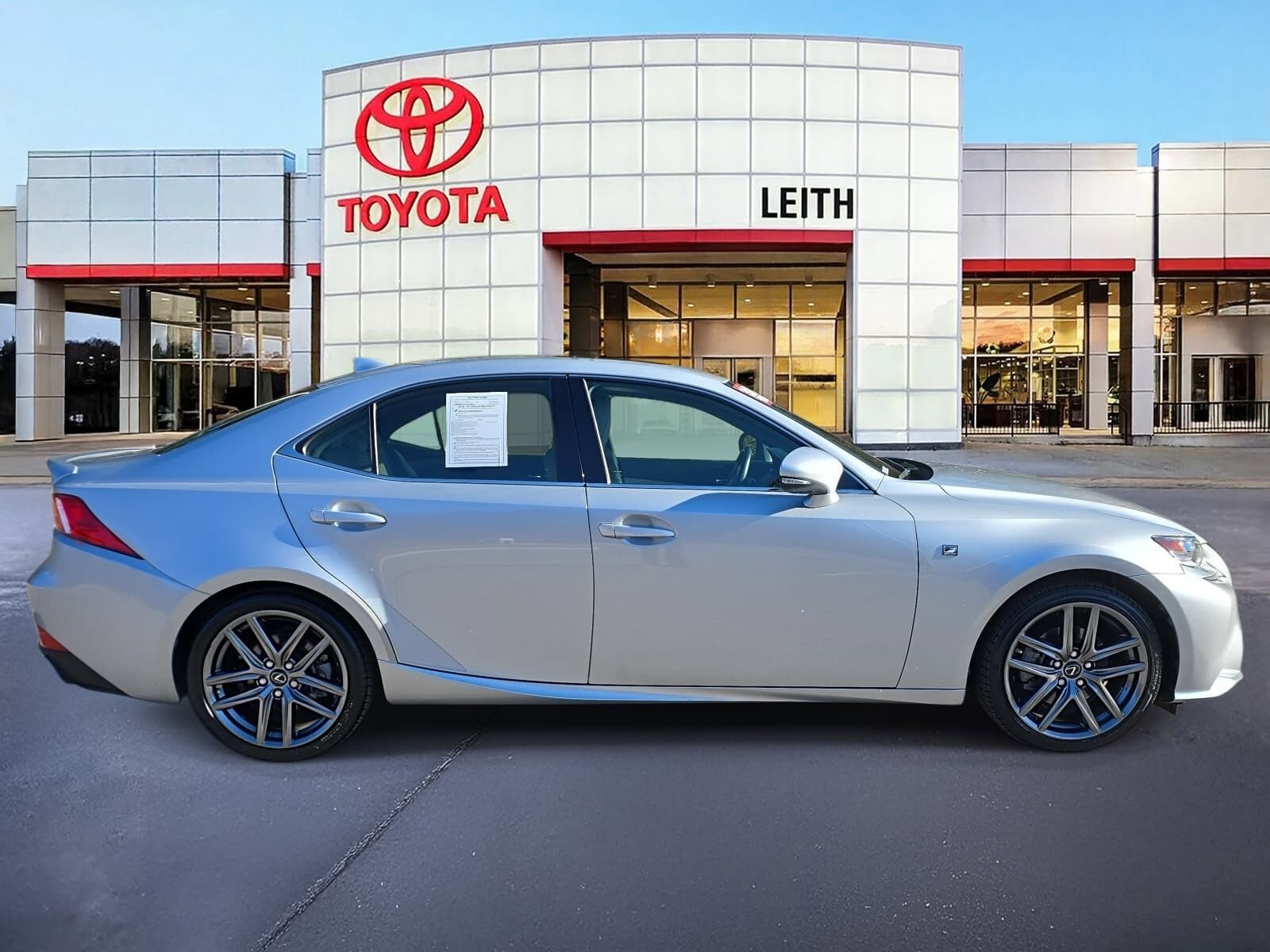 2015 Lexus IS 250 photo 4