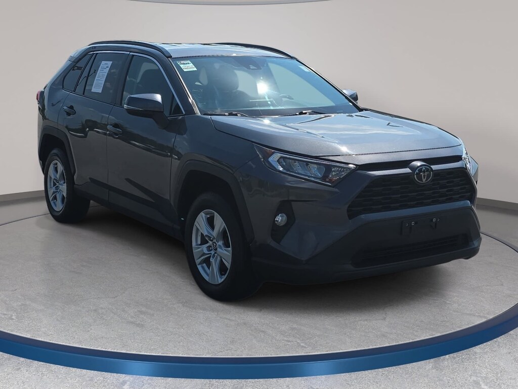Used 2021 Toyota RAV4 XLE SUV