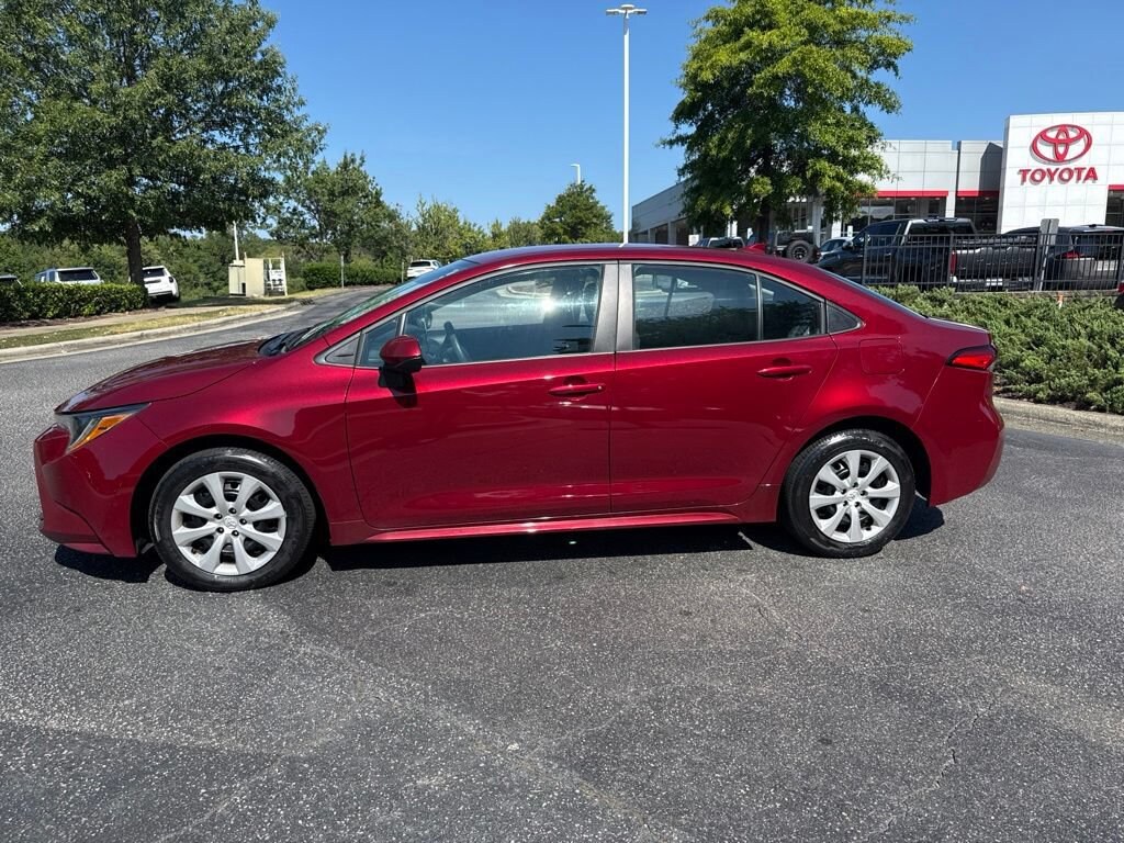 Used 2024 Toyota Corolla LE Sedan