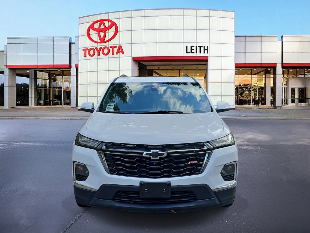 Used 2023 Chevrolet Traverse RS SUV