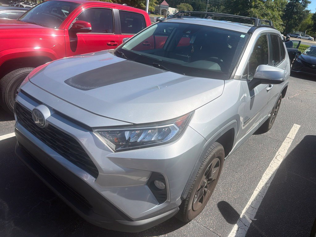 Used 2020 Toyota RAV4 XLE SUV