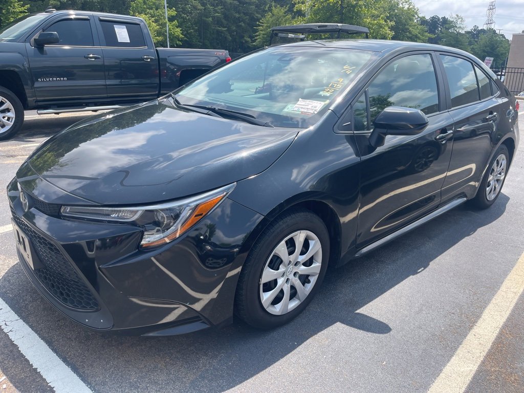 Used 2022 Toyota Corolla LE with VIN 5YFEPMAE0NP358165 for sale in Raleigh, NC