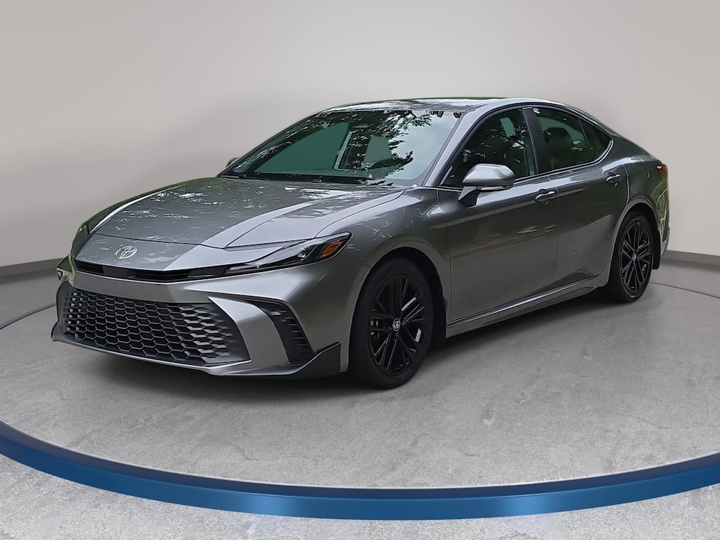 Used 2026 Toyota Camry SE Sedan
