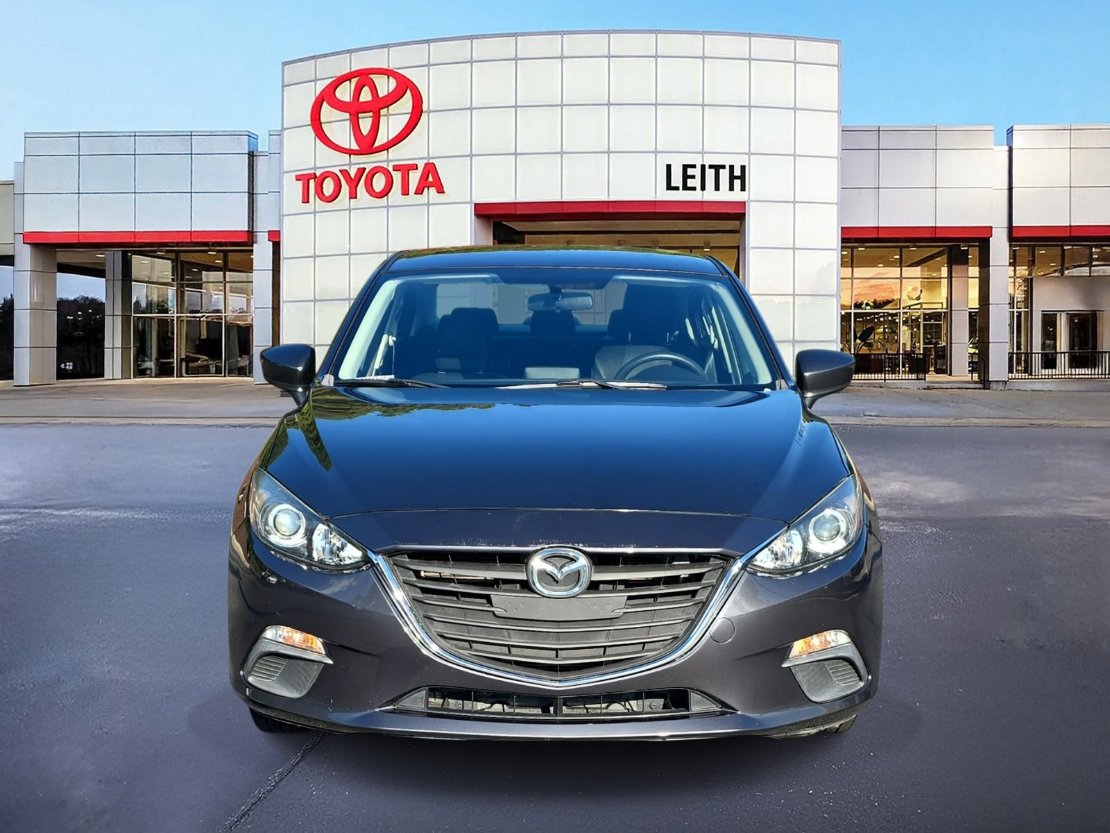 2015 Mazda Mazda3 i Sport photo 2