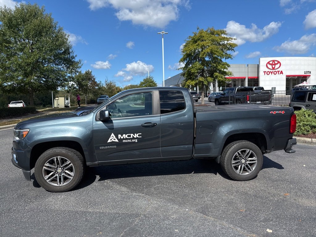 2019 Chevrolet Colorado LT photo 2
