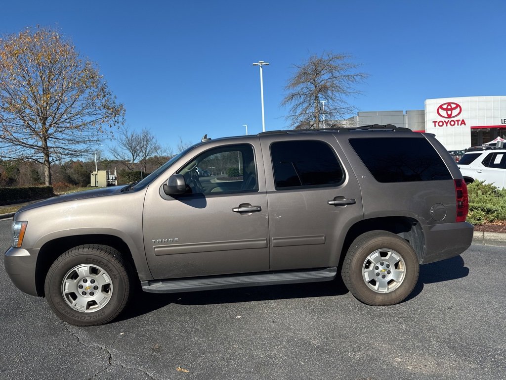 2013 Chevrolet Tahoe LT photo 3