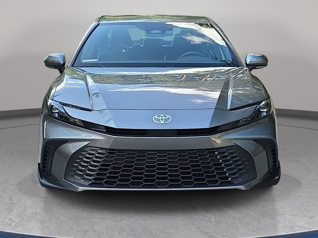 Used 2026 Toyota Camry SE Sedan