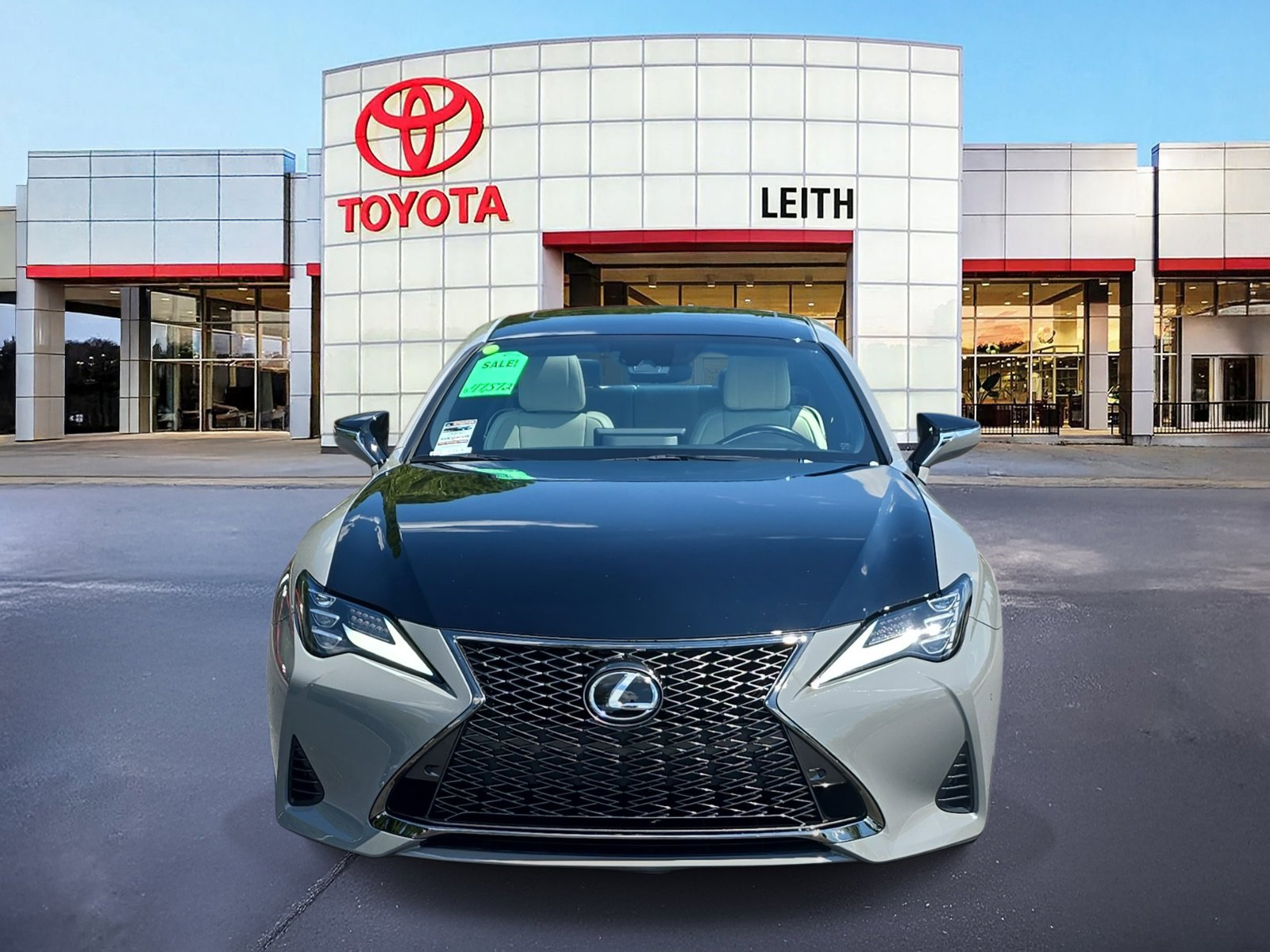 2023 Lexus RC 350 F SPORT photo 2