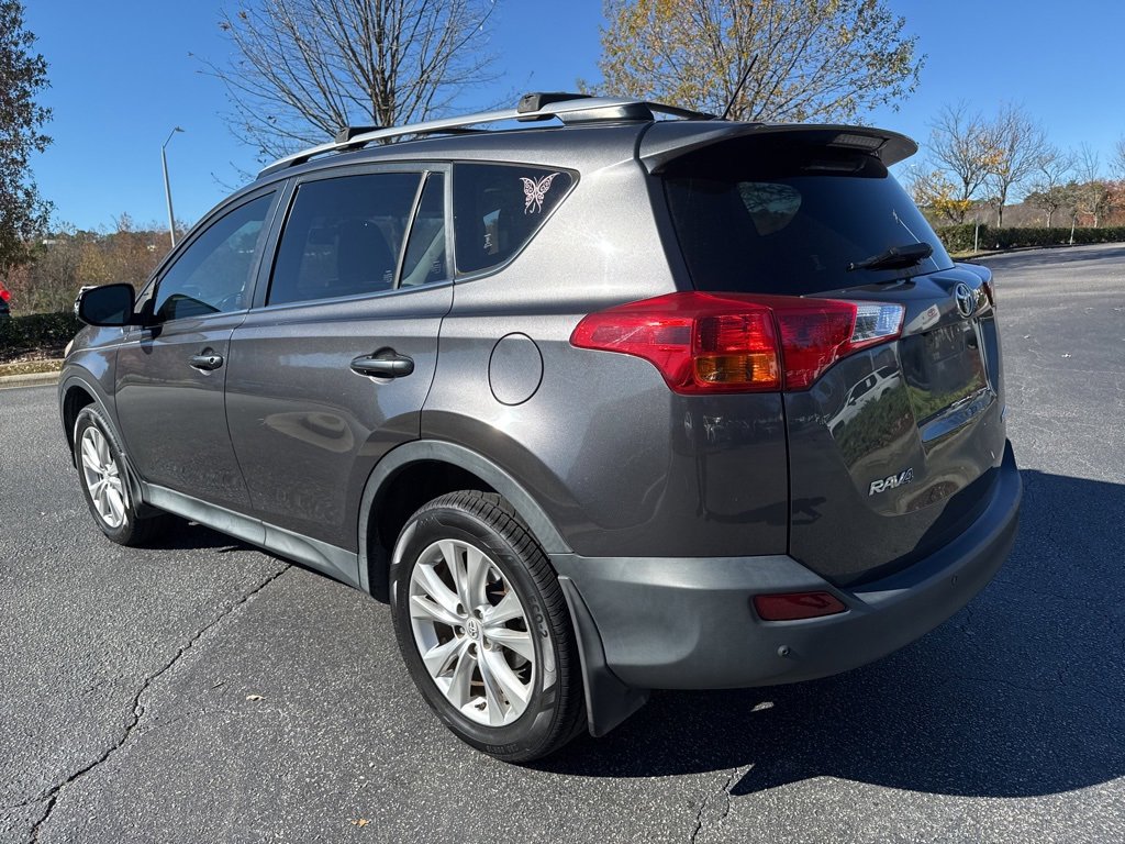 2015 Toyota RAV4 Limited photo 2