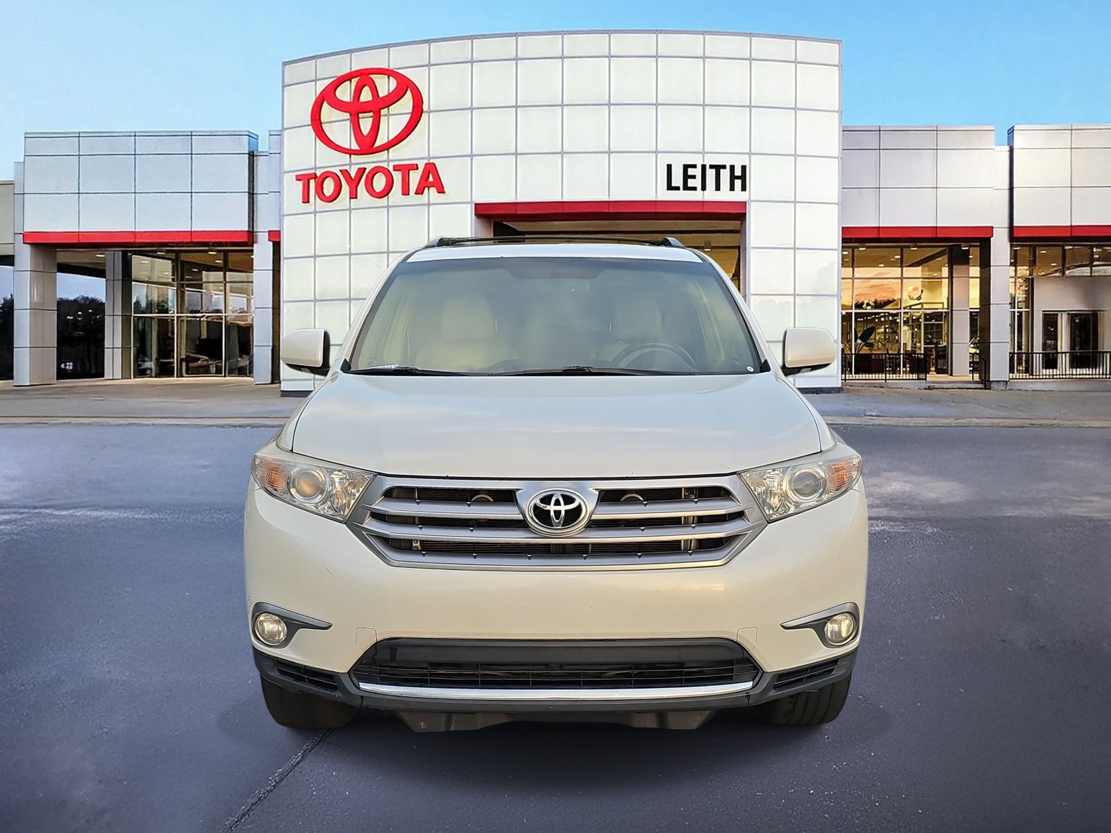 2011 Toyota Highlander Limited photo 2