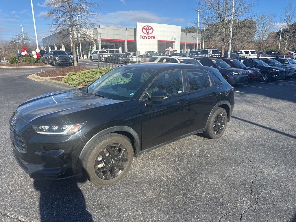 Used 2023 Honda HR-V Sport 2WD SUV