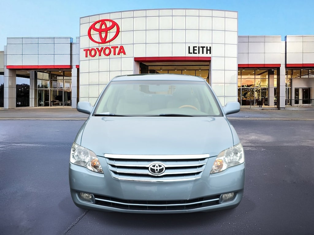 Used 2006 Toyota Avalon Limited Sedan