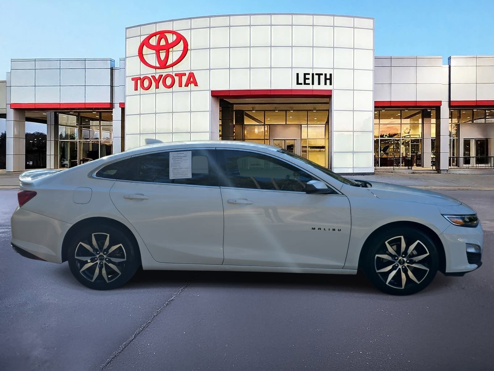 2023 Chevrolet Malibu RS photo 4