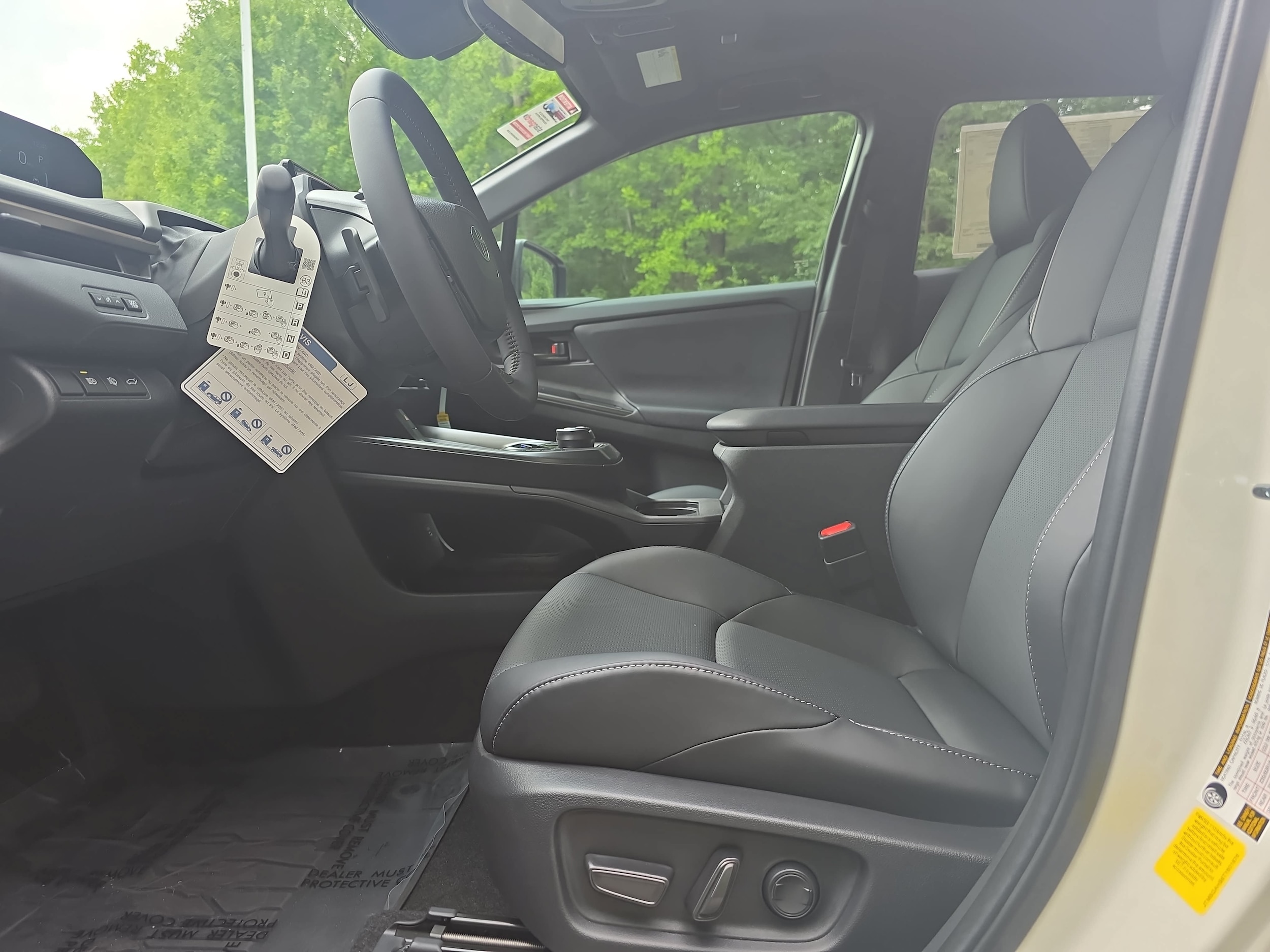 2026 Toyota bZ Woodland Woodland Premium - Photo 15
