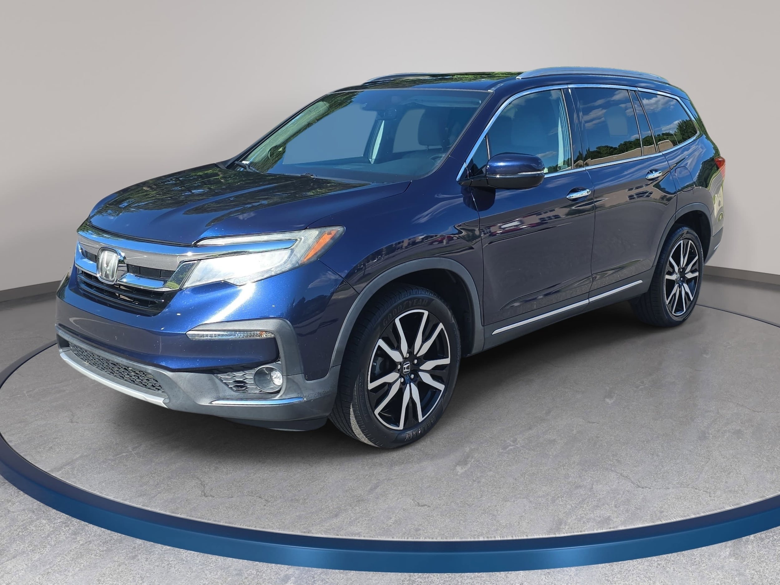 2019 Honda Pilot 2WD Touring-7P's photo