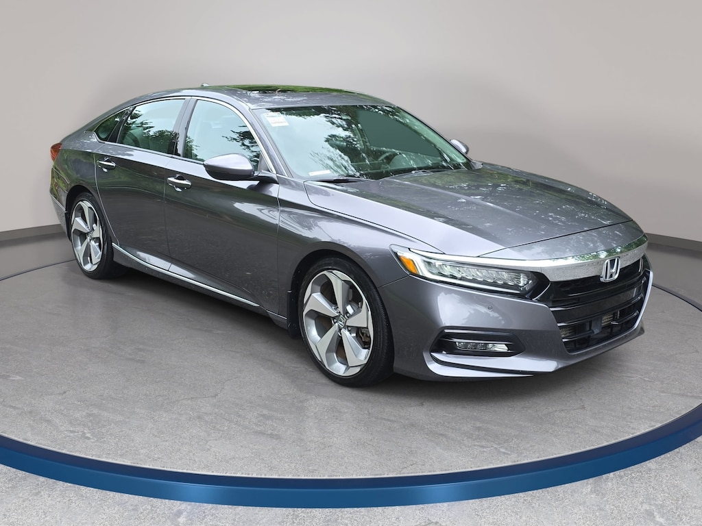 Used 2018 Honda Accord Touring 2.0T Sedan